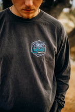 Load image into Gallery viewer, The Wave Long Sleeve - Dark Grey
